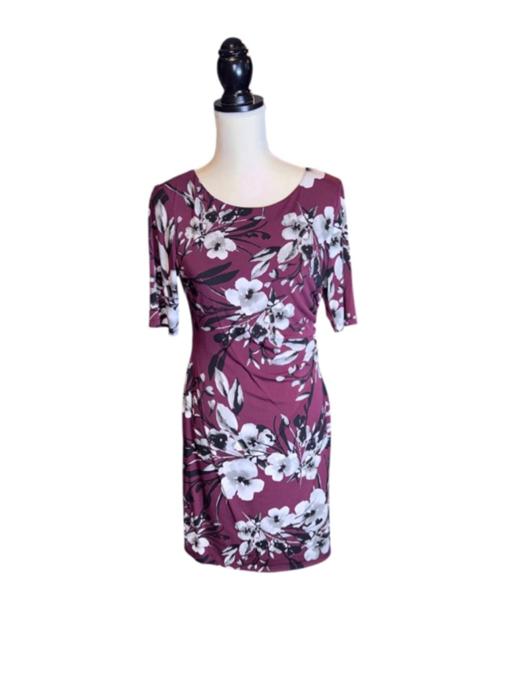 Women's Unbranded Floral Print Dress Size 6p Burgundy